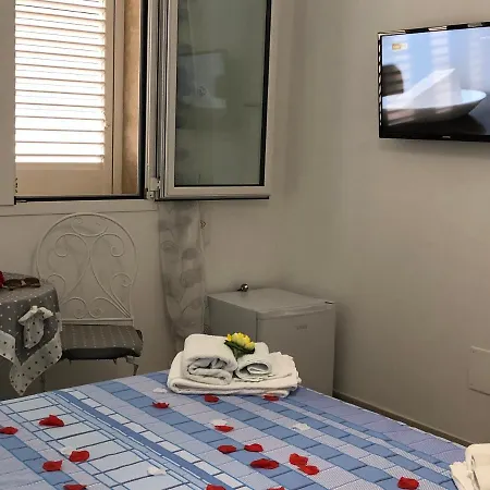 Bed & Breakfast Gold *